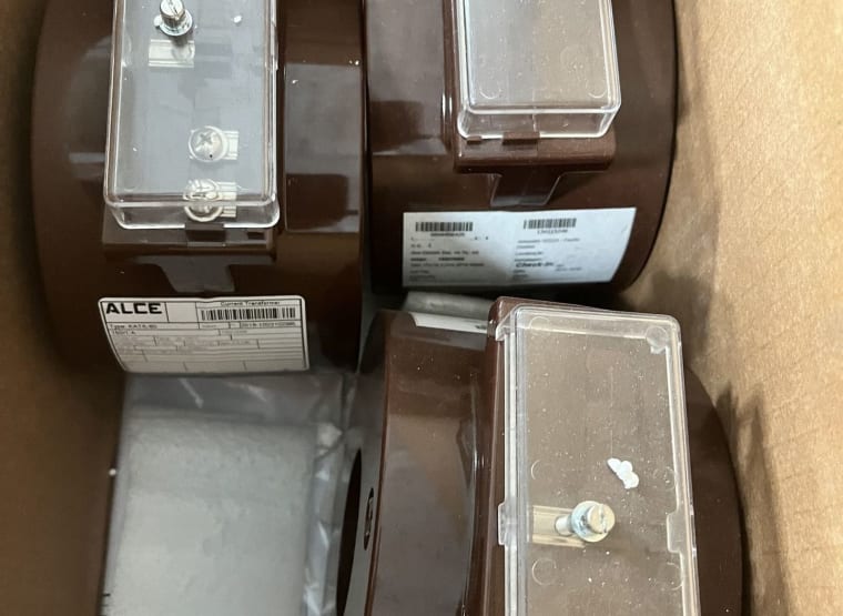 3x ALCE D150/1A 2,5VA 5P10 60mm Current Transformers