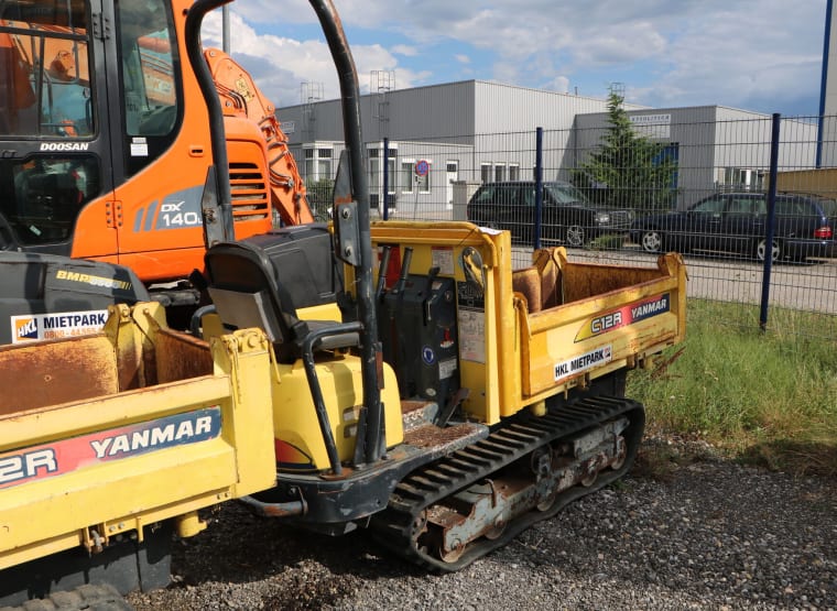 YANMAR C 12 R Track dumper