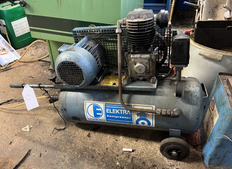 ELEKTRA BECKUM LP 250/10/40 Piston compressor