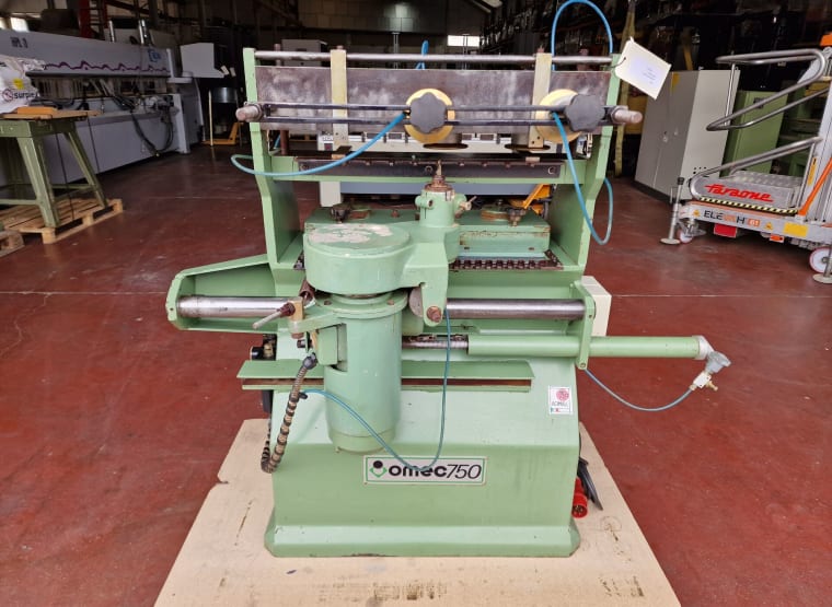 OMEC 750 Schwalbenschwanzmaschine