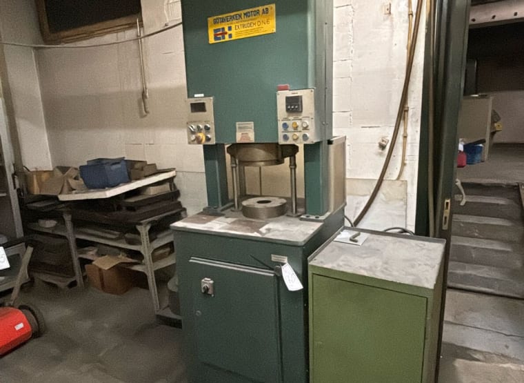 EXTRUDEHOME Hydraulische pers