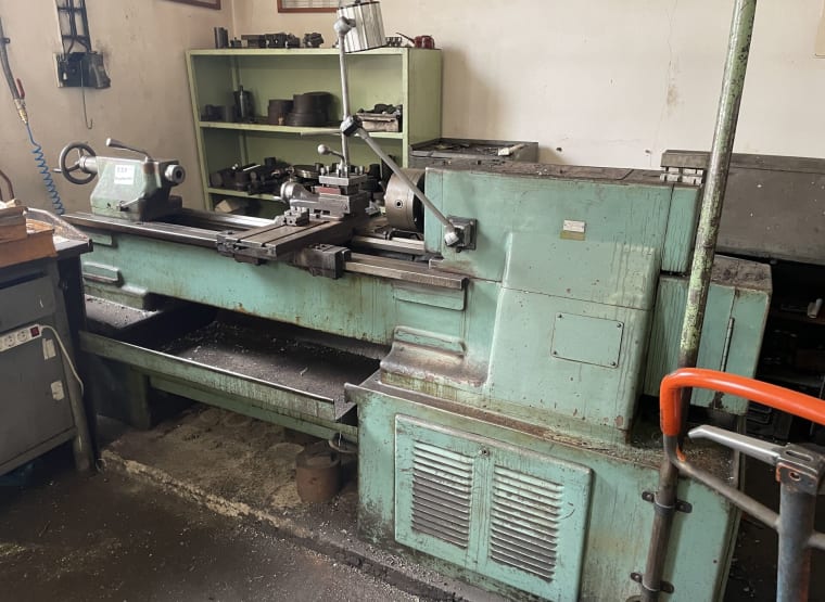 TOS TRENCIN SV18RA Drehmaschine