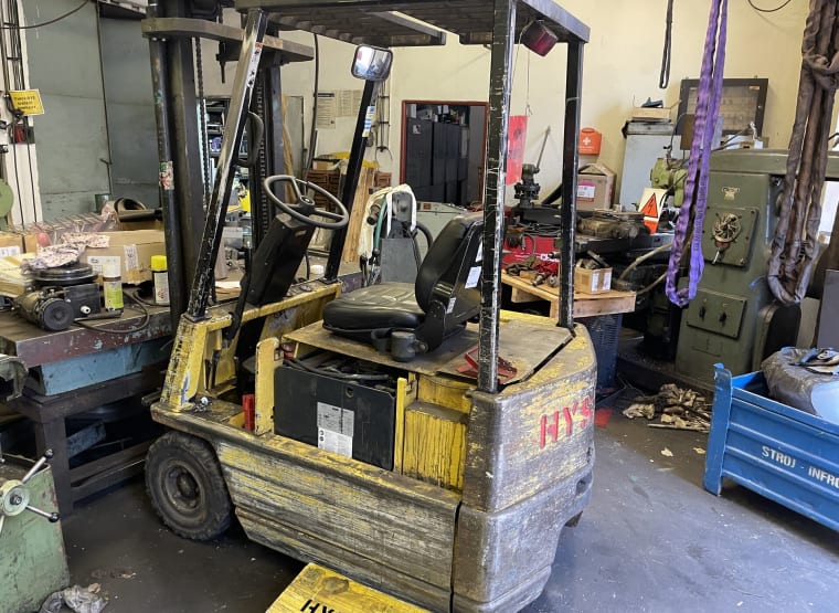 HYSTER Electric Forklift