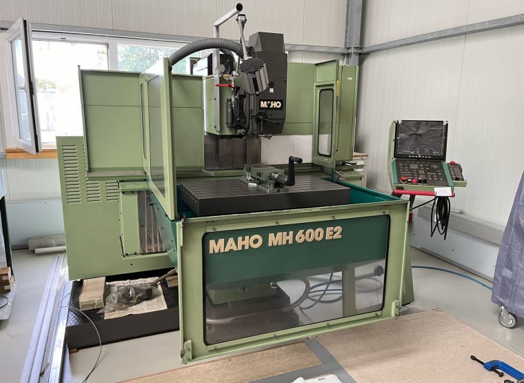 Fresadora de precisión CNC MAHO MH 600 E2