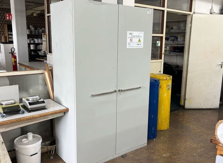 HILTRA LS1220 Safety storage cabinet