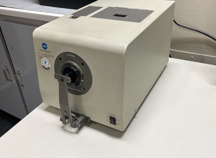 KONICA MINOLTA CM-3600 a Spetrofotometer