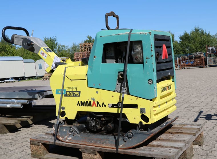 AMMANN APH 50/75 Vibratory plate