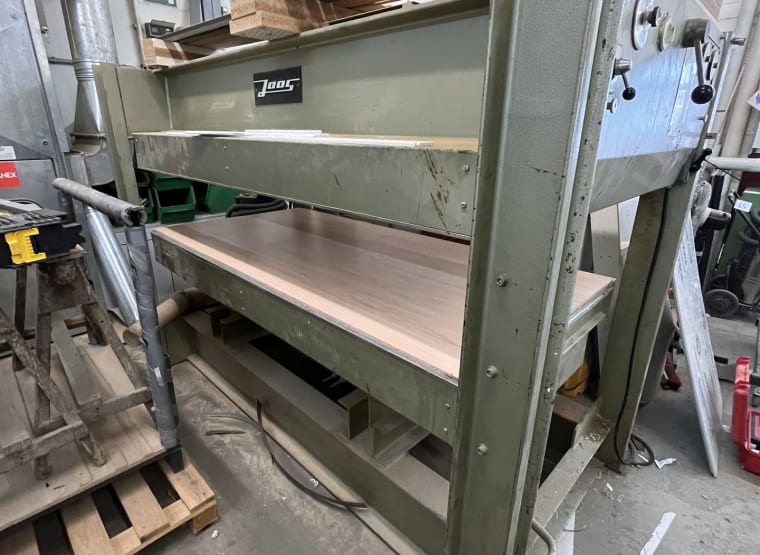 JOOS Veneer press