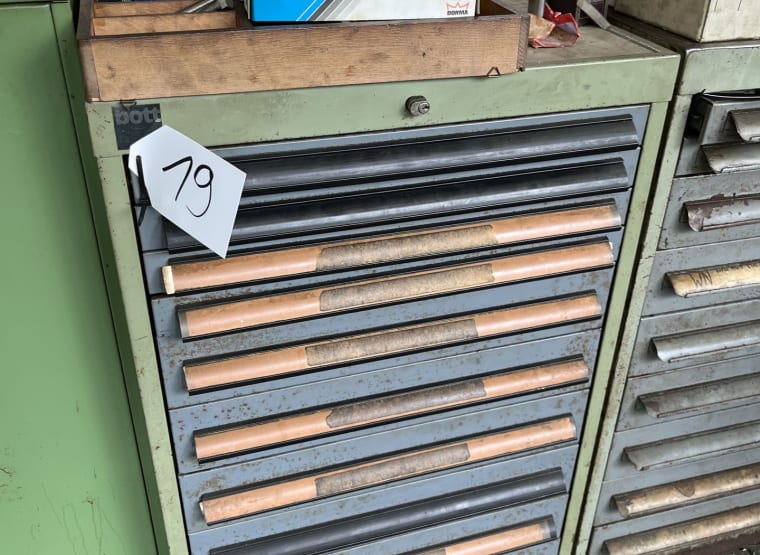 BOTT Tool cabinet with contents