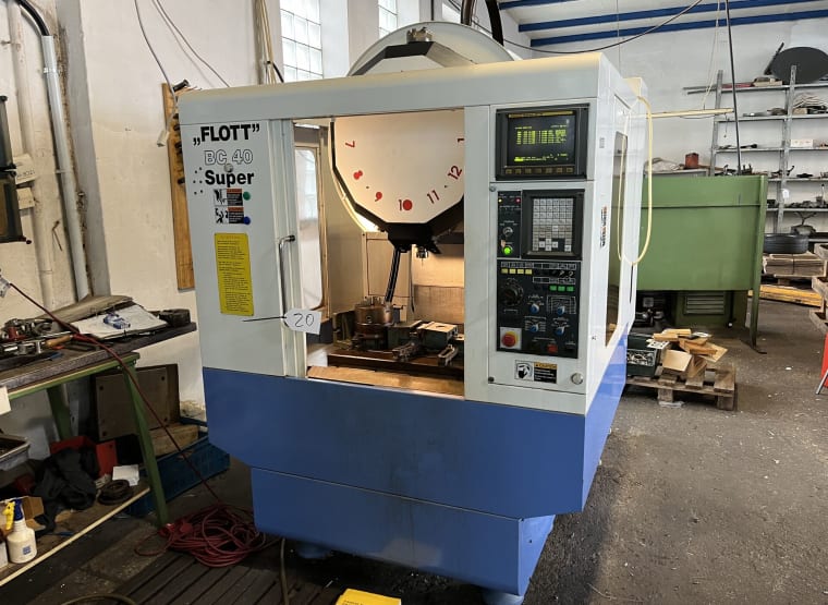 KIRA BC40 SUPER/VTC-40S Vertical Machining Centre