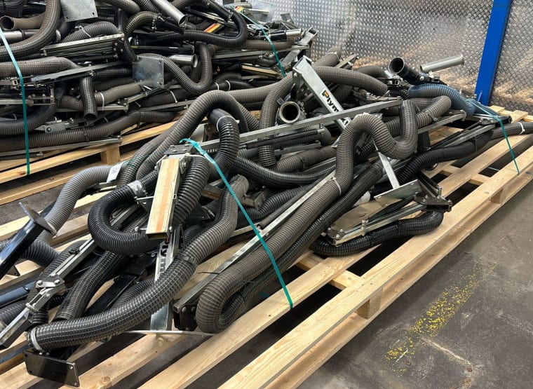 Lot of suction arms PLYMEX