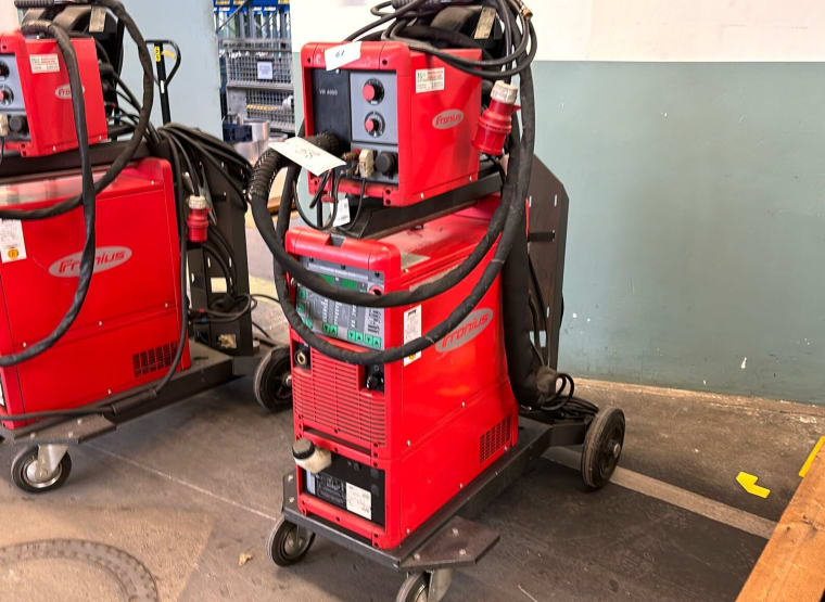 FRONIUS TransPuls Synergic 4000 Welding Device (mobile)