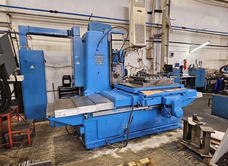 DEVLIEG 3H-48 Milling machine