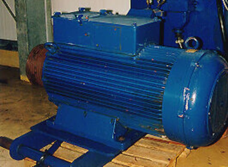 SIEMENS Elektromotor 185 KW, Gewicht ca. 2t