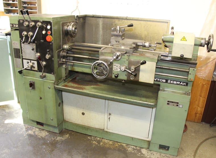 TOS ZEBRAK S32 Universal lathe