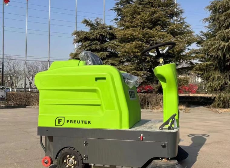 FREUTEK SHS0001 Multi functional Sweeper Machine