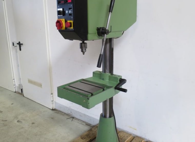 FLOTT Typ 16 Column Drill