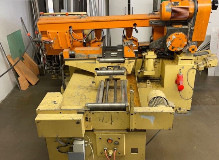 KASTO SBA 260 AU-CNC Automatic band saw