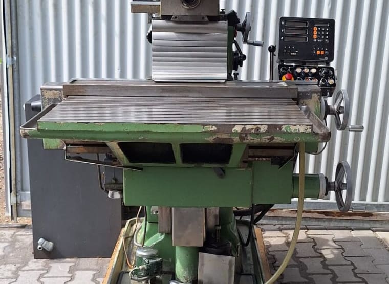 DECKEL FP 3 Aktiv Milling Machine