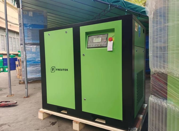 FREUTEK JUB0004 Csavarkompresszor 22 kW