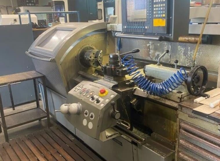 GILDEMEISTER NEF 320 Zyklendrehmaschine