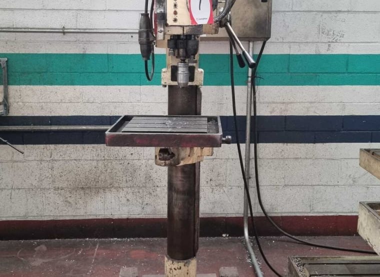 IBA E-25 Column drilling machine