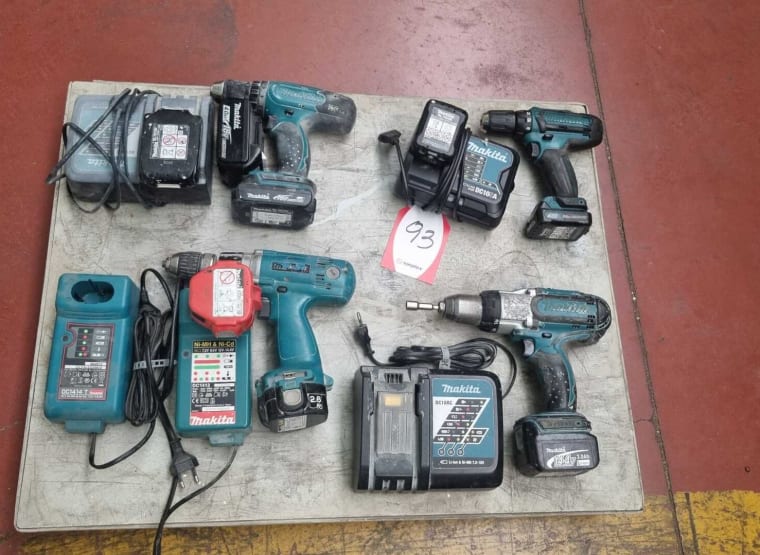 MAKITA Screw drivers Lot