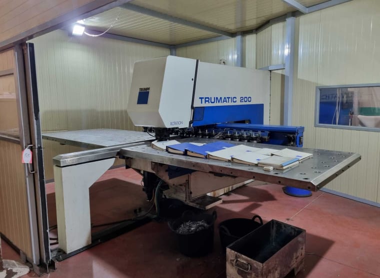 Puncionadora TRUMPF TRUMATIC 200