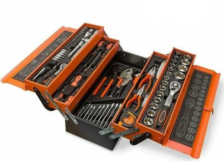 PROFESSIONAL Toolbox mit Inhalt