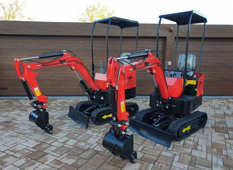 JPC HT12 Lot of Miniexcavators (x2)