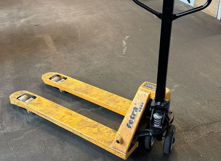 FETRA 2116 hand pallet truck