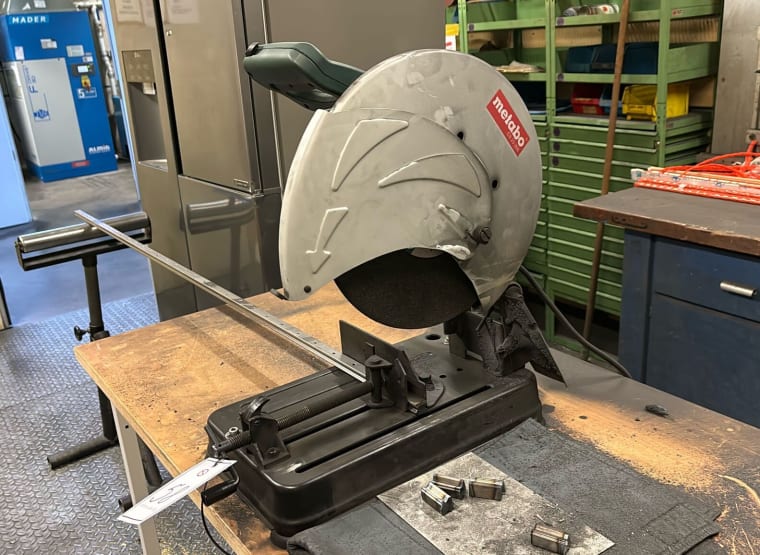 METABO CS 23-355 Afkortmachine voor metaal