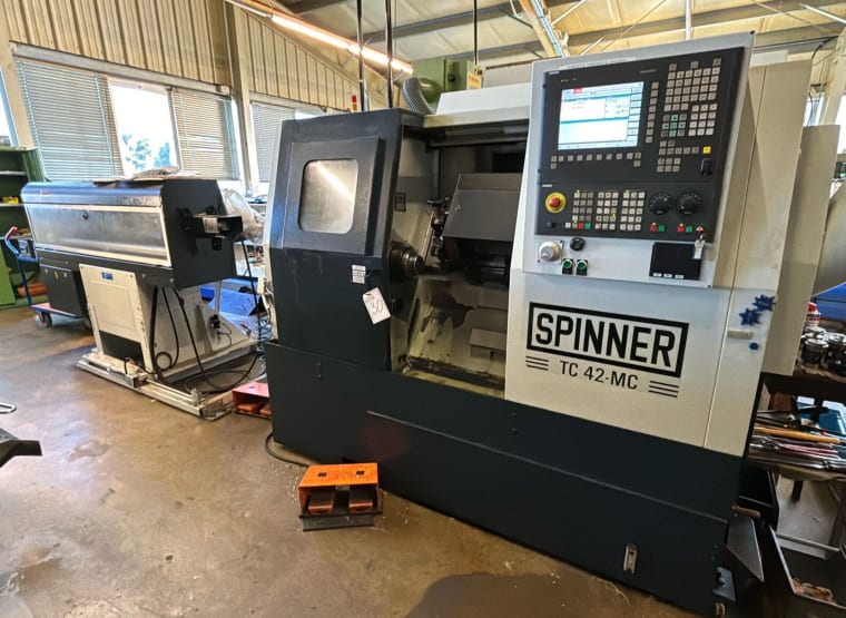 CNC fréza SPINNER TC 42-MC