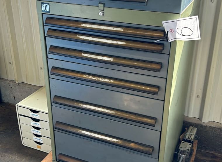 BOTT Workshop drawer cabinet with contents