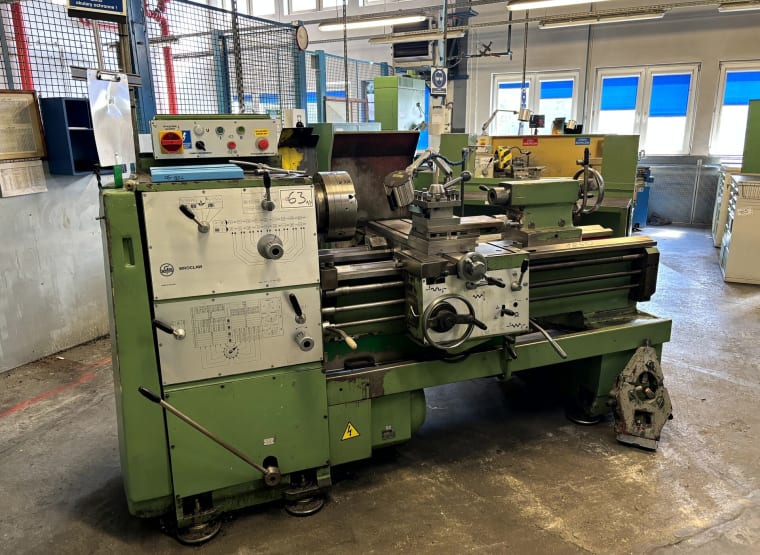 WATUM TUR-50 Center lathe