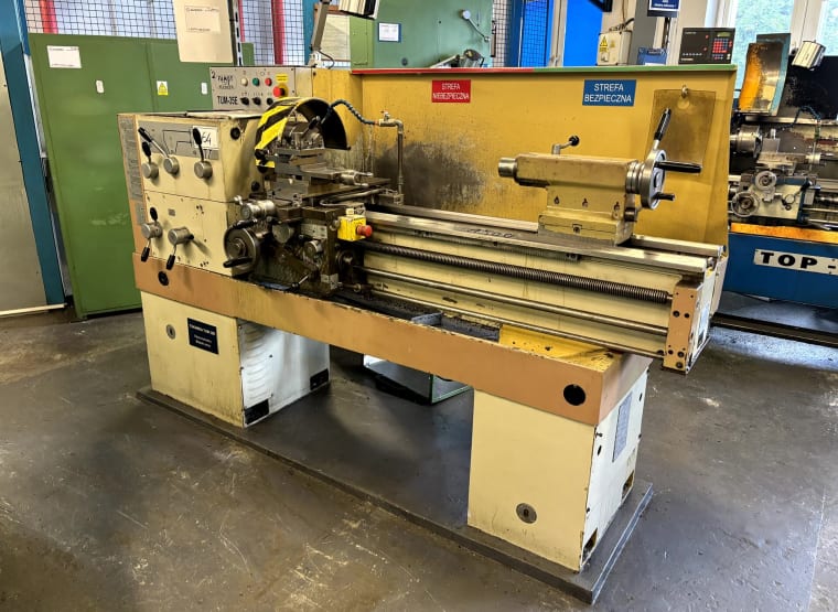 FAMOT TUM-35 E Center lathe