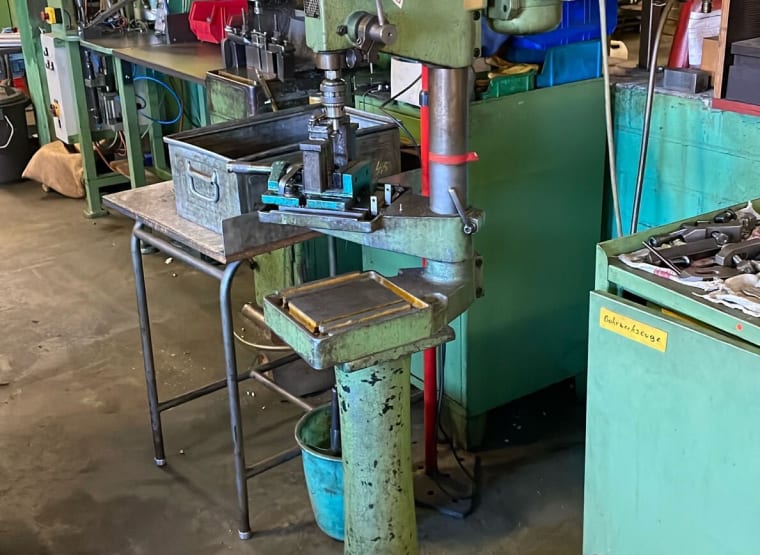 FLOTT TB 10 pillar drilling machine