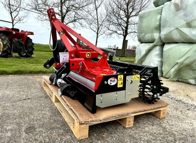 RINALDI R2 MTZ 135 Bodenbearbeitung