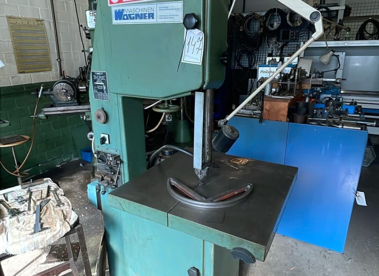 SAMUR S-400 Vertical band saw