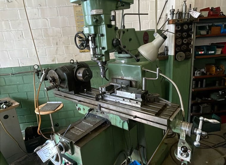 HOLKE F-11-V Tool milling machine