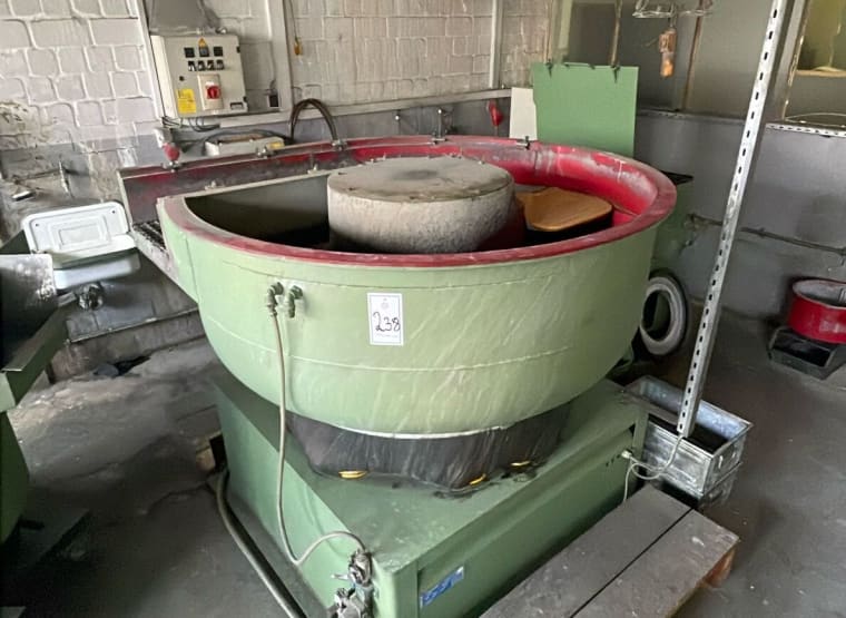 WALTHER TROWAL CD 600 Vibratory finishing system