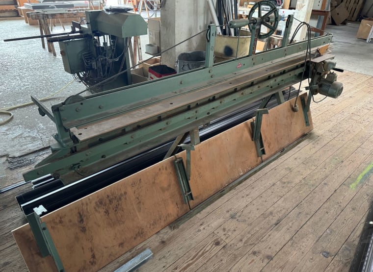 SCHEER FM2-3000 Veneer Saw