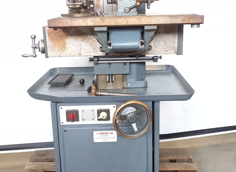 ACIERA F3S Universalfräsmaschine