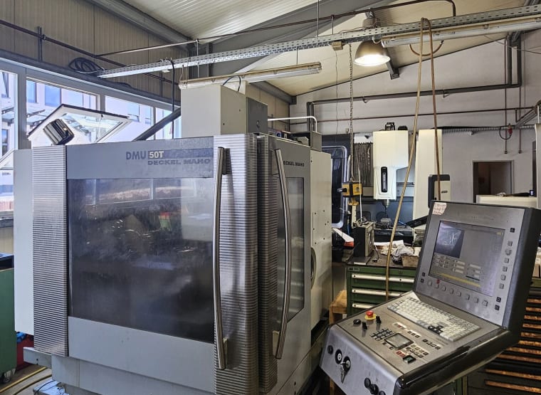 DECKEL MAHO DMU 50 T Vertical Machining Centre