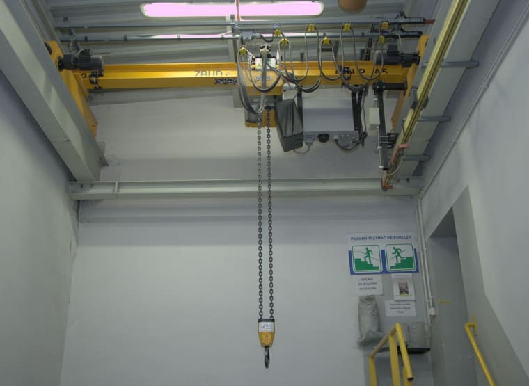 ZBUD ZXJ-2000/3,18 E Overhead crane 2 t