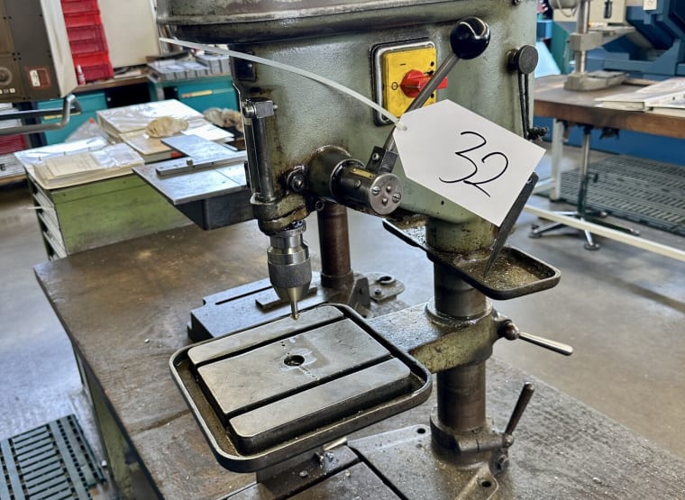 AEG DT 13 Bench drill