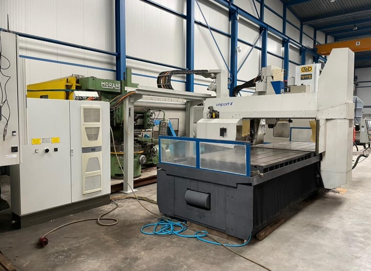 UNISIGN UNIPORT 4 Machining Centre