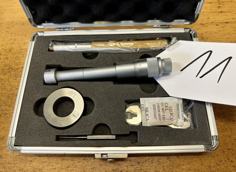 HOLEX Three-point internal micrometer