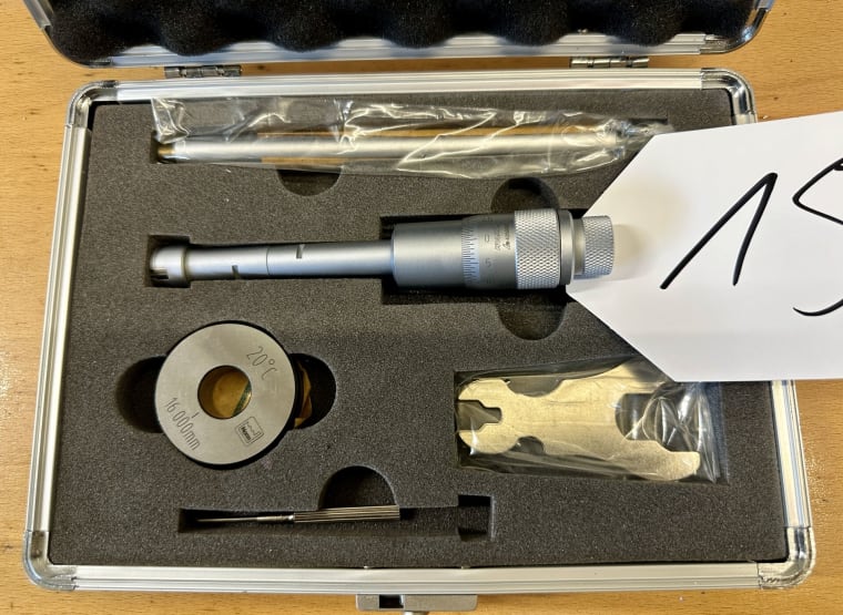 HOLEX Three-point internal micrometer