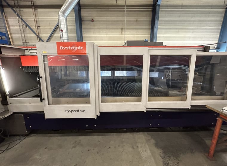 BYSTRONIC BySpeed 3015 laser cutting machine + ByTrans transport system